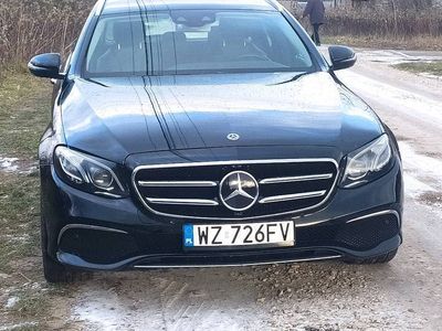 używany Mercedes 220 E klasacdi 4 matic