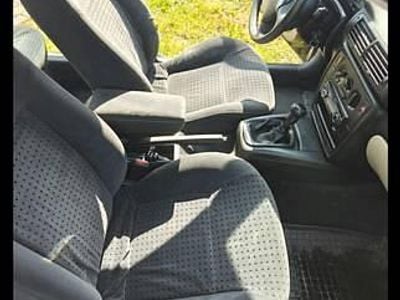 Zielony Używany 1997 VW Passat Sedan/Limuzyna | 1600 zł (Uczciwa cena)