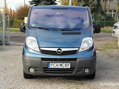 Używany Opel Vivaro 2013 Niebieski Minivan