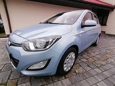 Niebieski Używany 2013 Hyundai i20 Hatchback | 16 999 zł (Dobra cena)