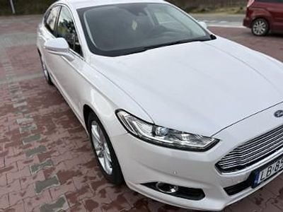 Biały Używany 2016 Ford Mondeo Sedan/Limuzyna | 45 900 zł (Uczciwa cena)