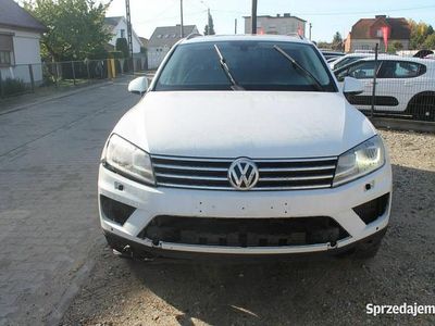 Biały Używany 2014 VW Touareg SUV | 40 900 zł
