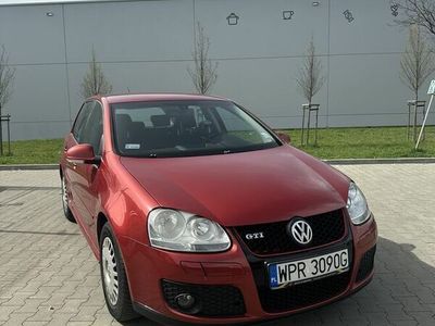 VW Golf V