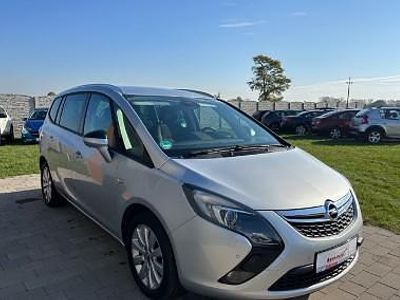 używany Opel Zafira C