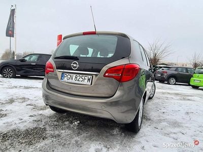 Używany Opel Meriva 100 KM (73 kW) 2011 Beżowy (metalik) Minivan