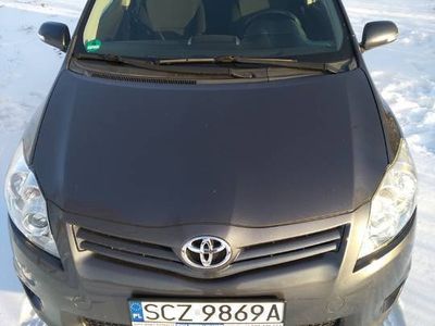 używany Toyota Auris 1,6