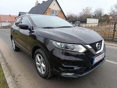 Używany Nissan Qashqai 2020 Bordowy SUV