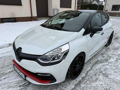 Biały Używany 2015 Renault Clio IV R.S. Hatchback | 44 900 zł