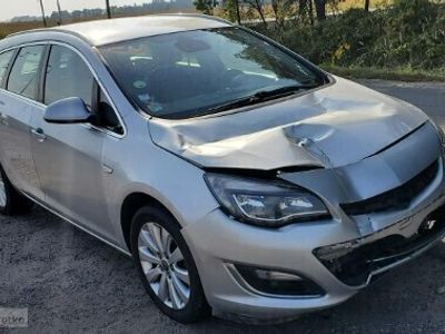 używany Opel Astra 1.6dm 136KM 2014r. 240 000km