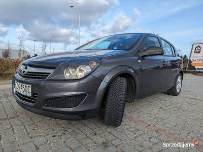 używany Opel Astra +LPG 2010 Salon Polska 1 wł sprzedaż lub zamiana