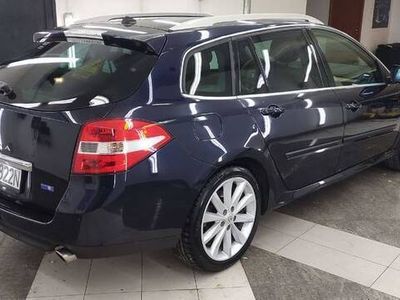 Grafitowy Używany 2009 Renault Laguna III Initiale Paris Kombi | 28 500 zł (Drogi)