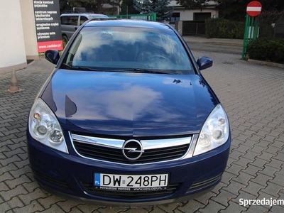 Używany Opel Vectra 2006 Granatowy