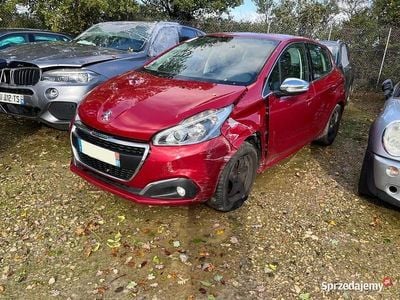 używany Peugeot 208 1.6 BlueHDi 100 Allure Business ES641