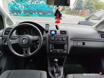 Używany 2011 VW Touran Minivan | 23 000 zł (Uczciwa cena)