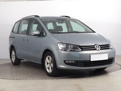VW Sharan