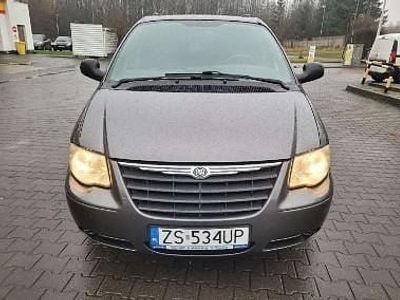 Inny kolor Używany 2005 Chrysler Grand Voyager Minivan | 17 990 zł