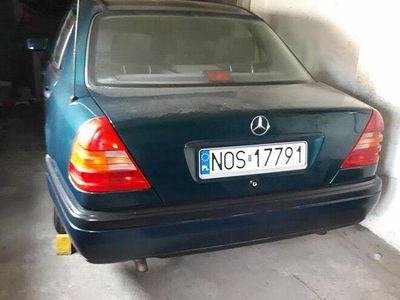używany Mercedes C200 D