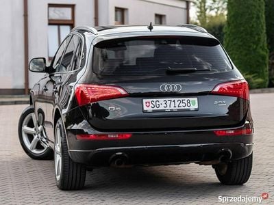 Używany Audi Q5 S-Line 211 KM (155 kW) 2010 Czarny (metalik) SUV