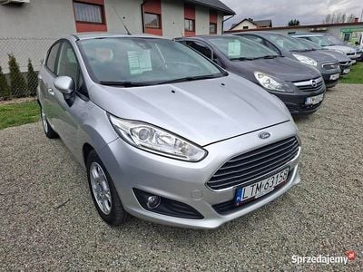 Srebrny Używany 2014 Ford Fiesta Hatchback | 23 500 zł (Dość drogi)