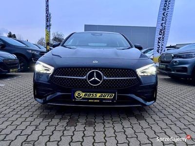 Używany Mercedes CLA200 2023 Czarny Kombi