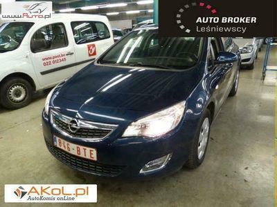 Używany Opel Astra 171 KM (125 kW) 2010 Niebieski Hatchback