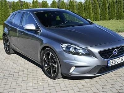 Używany Volvo V40 R-Design 120 KM (88 kW) 2015 Szary Kombi