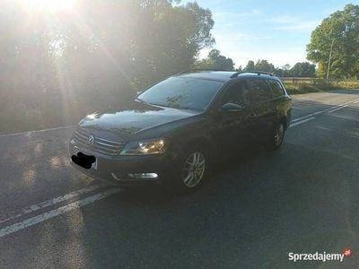 Czarny Używany 2011 VW Passat Sedan/Limuzyna | 19 600 zł