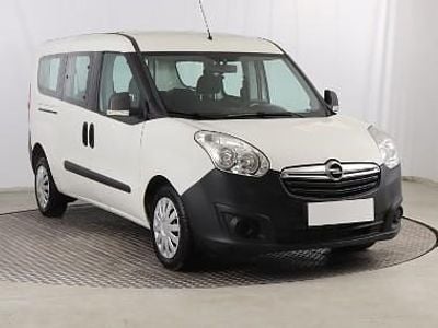 Używany Opel Combo 105 KM (77 kW) 2015 Biały Minivan