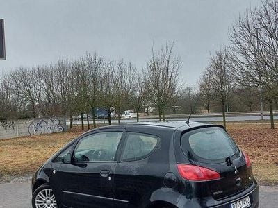 Używany Mitsubishi Colt 2007 Czarny Hatchback