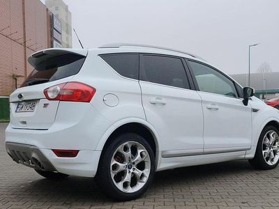 Biały Używany 2012 Ford Kuga Individual SUV | 37 999 zł (Dość drogi)
