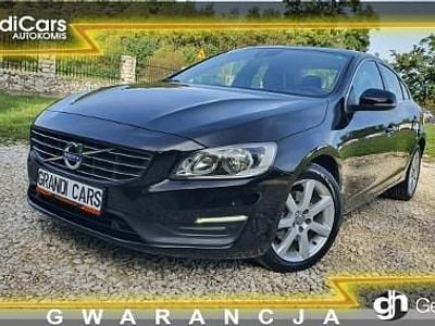 Używany Volvo S60 Momentum 150 KM (110 kW) 2015 Czarny Sedan/Limuzyna