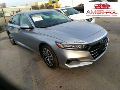 Używany Honda Accord Hybrid 212 KM (155 kW) 2021 Srebrny Sedan/Limuzyna
