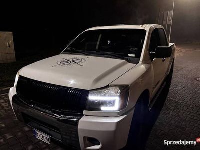 Używany Nissan Titan 2009 Pickup
