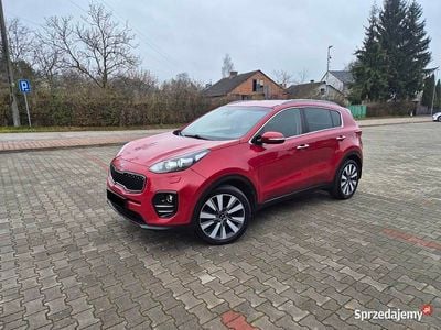 Czerwony Używany 2016 Kia Sportage SUV | 52 000 zł (Uczciwa cena)