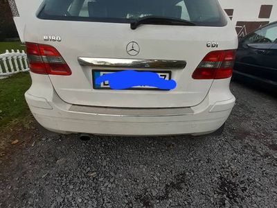 Biały Używany 2006 Mercedes B180 Minivan | 6400 zł