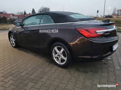 Brązowy Używany 2017 Opel Cascada Kabriolet | 38 000 zł
