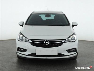Biały Używany 2018 Opel Astra Kombi | 52 999 zł (Drogi)