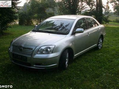 Używany Toyota Avensis 116 KM (85 kW) 2005 Inny (metalik, perła) Sedan/Limuzyna