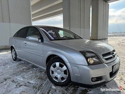Srebrny Używany 2004 Opel Vectra GTS Sedan/Limuzyna | 5200 zł
