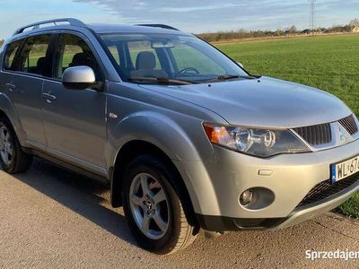 używany Mitsubishi Outlander 4x4 SUV Udokumentowany BDB Stan