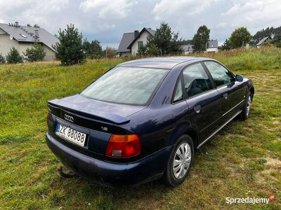 używany Audi A4 1,6 benzyna