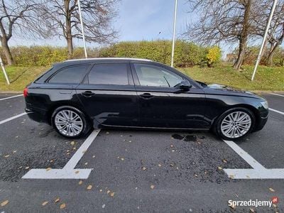 Czarny Używany 2013 Audi A6 S-Line Kombi | 44 000 zł (Uczciwa cena)