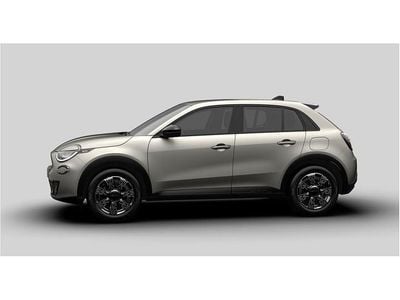 Nowe Fiat 600 Icon 136 KM (100 kW) 2025 Lakier metalizowany kremowy cappucino Hatchback