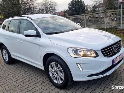 Używany Volvo XC60 2014 Biały SUV