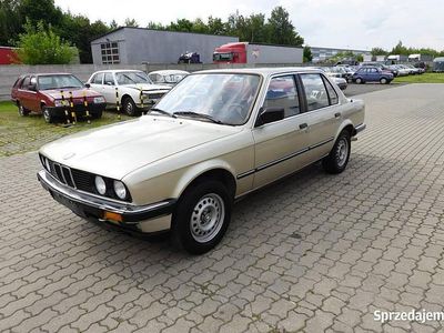 Złoty Używany 1987 BMW 316 Sedan/Limuzyna | 23 500 zł