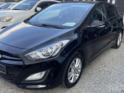 używany Hyundai i30 Kamera-Led-Navi-Alu16