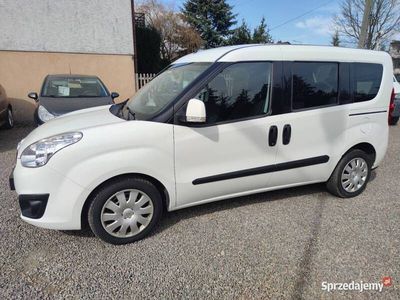 używany Opel Combo Combo 1.4 + CNG1.4 + CNG