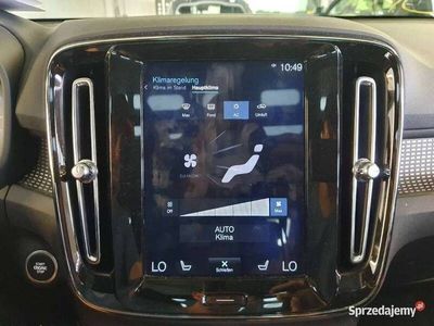 Szary Używany 2019 Volvo XC40 R-Design SUV | 109 000 zł (Dość drogi)