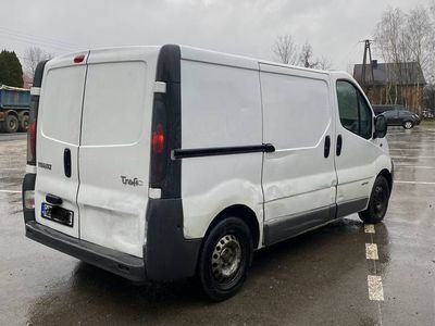 używany Renault Trafic 1.9 diesel 2003r