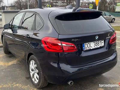 Używany BMW 216 2016 Granatowy Hatchback
